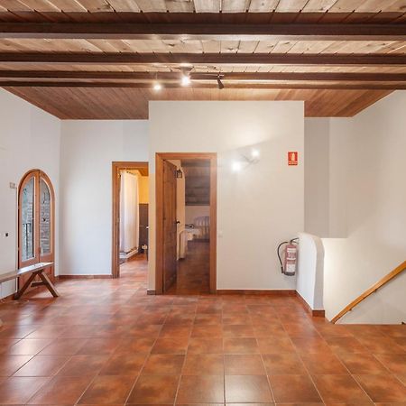 Гостевой дом Casa Subiraneta Пучреч Экстерьер фото
