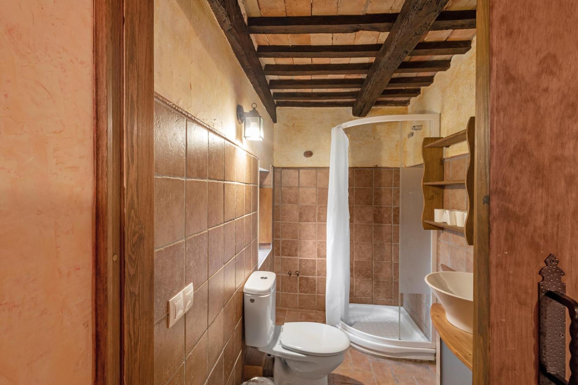 Гостевой дом Casa Subiraneta Пучреч Экстерьер фото